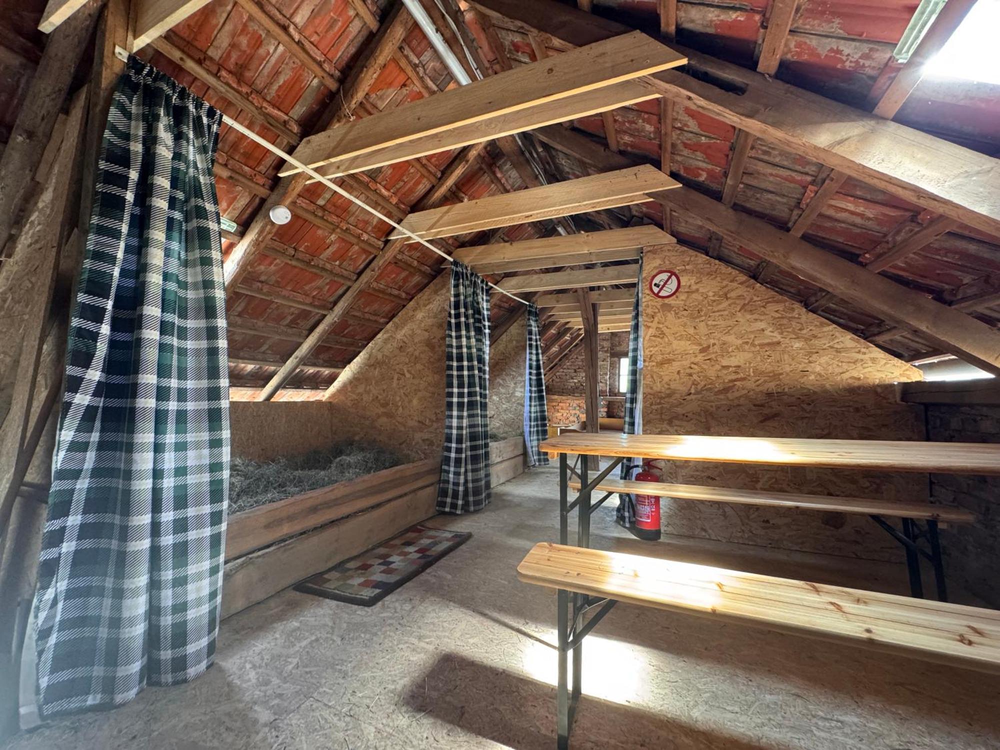 Bauernhof Privatzimmer Hortus Sandrine Gemeinschaftsbad Free Wifi Hausbreitenbach Luaran gambar